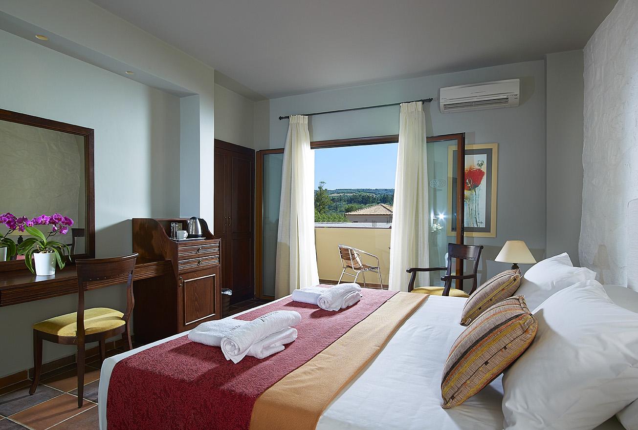 Mistral Hotel - Singles Only Maleme Dış mekan fotoğraf